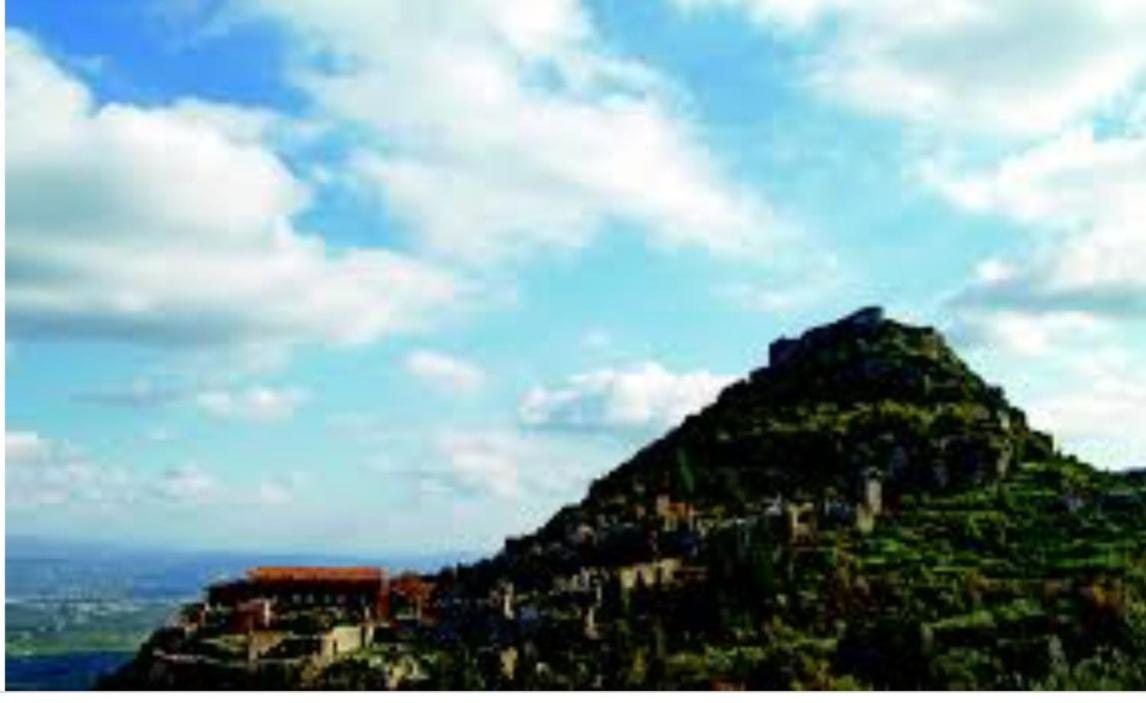 Mystras Inn Екстер'єр фото