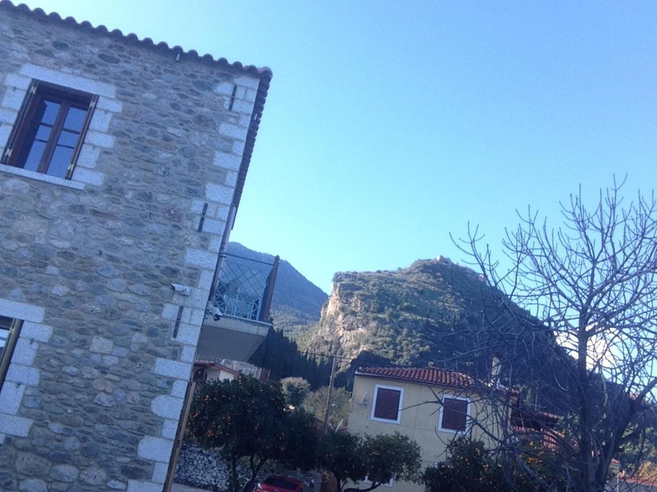 Mystras Inn Екстер'єр фото